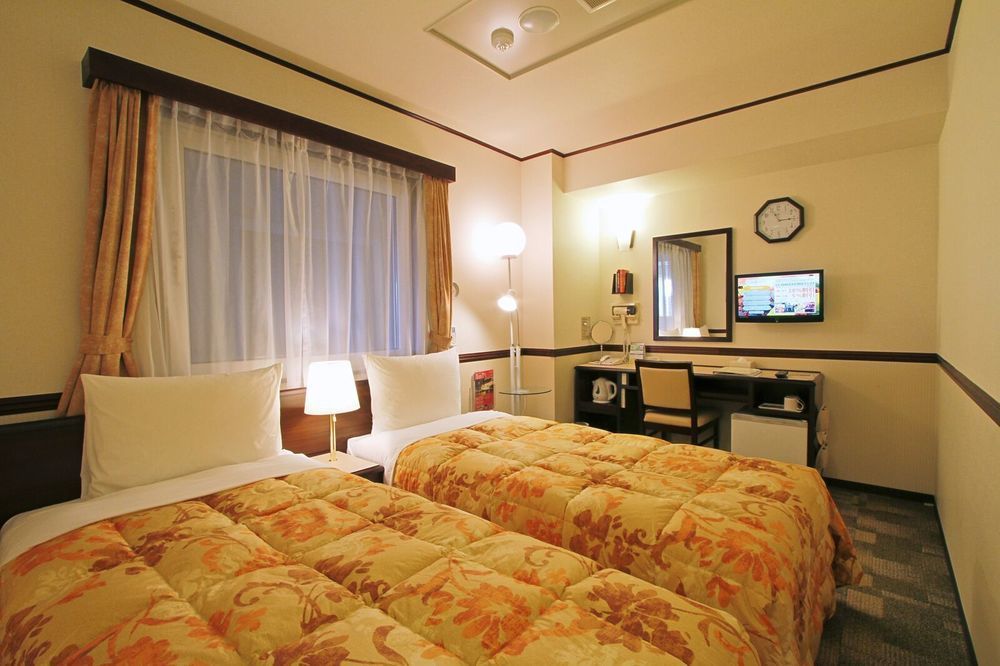 Toyoko Inn Tokyo Yamanote Sen Otsuka Eki Kita Guchi No 2 Екстериор снимка